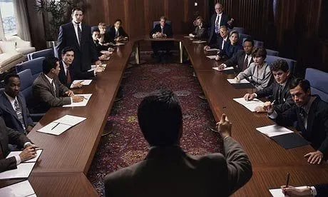 Pitching_your_supply_chain_ideas_in_a_boardroom_meeting