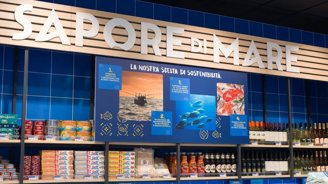 Sapore di Mare frozen seafood retail store interior