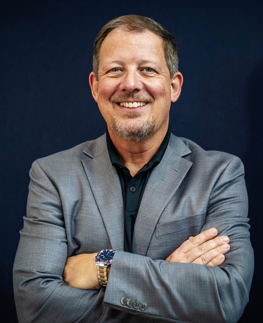 Bart A. De Muynck, strategic advisor and industry expert