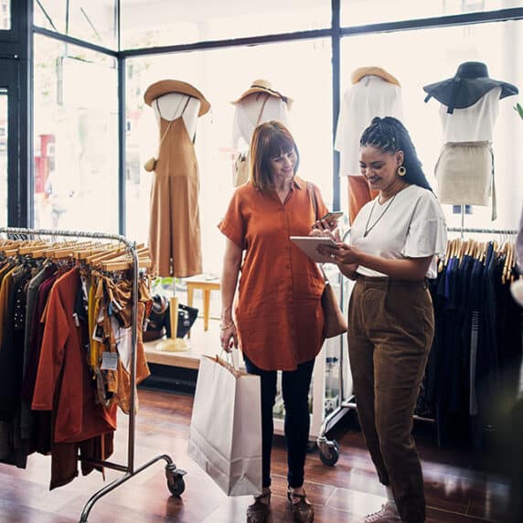 Navigating the Future of Retail: 5 Trends to Watch in 2025-image